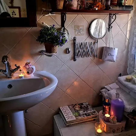 Ludy House Nocleg ze śniadaniem Augusta
